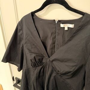 Wayf Black V-Neck Blouse